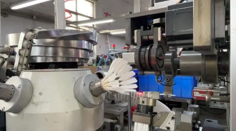 OEM shuttlecock factory