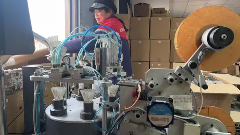 Best OEM shuttlecock supplier China